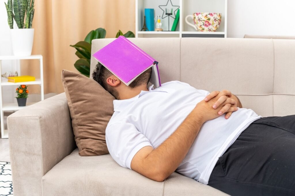 आलस्य कैसे दूर करें 2 Overcome Laziness Effectively